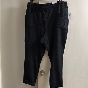 NWT Old Navy Black High-Rise Cropped Linen Pants